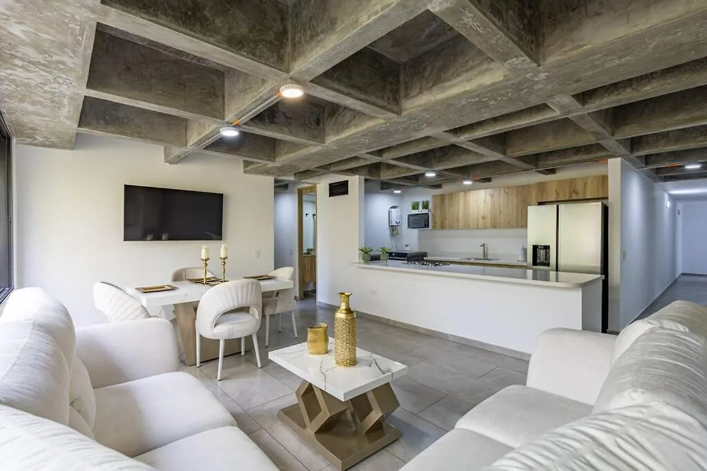 Apartamento Apto En Bosques De Avignon Medellín Colombia
