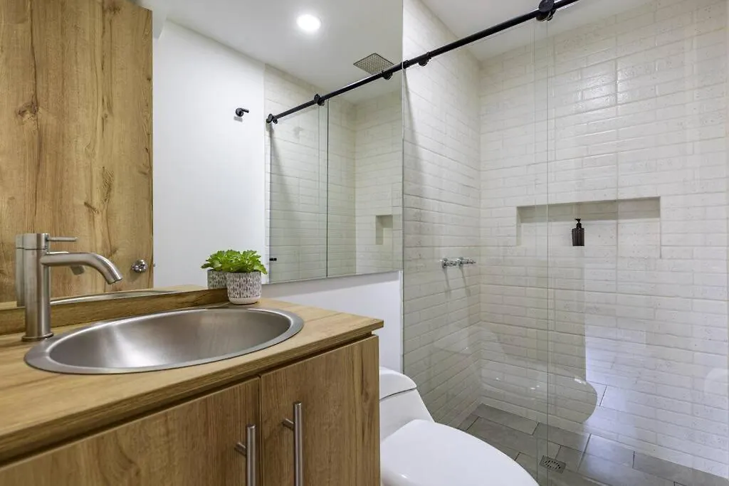 Apto En Bosques De Avignon Apartment Medellin