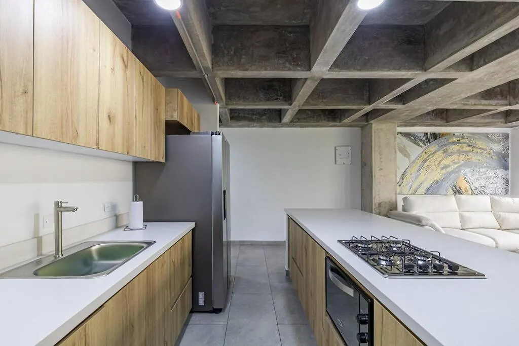 Apto En Bosques De Avignon Apartment Medellin Colombia